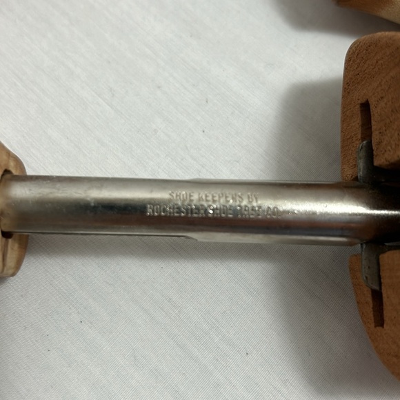 Shoe Keepers by Rochester Shoe Tree Co Vintage Wooden Cedar - Picture 3 of 6